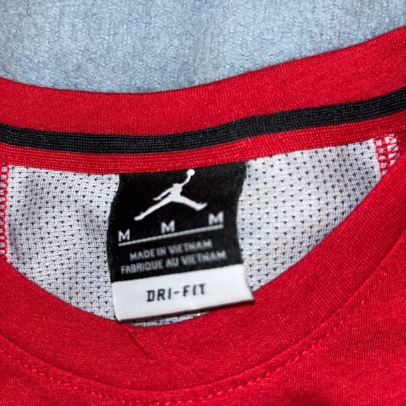 Nike Air Jordan 23 Alpha Dry Long Sleeve Red Shirt Dri Fit Size M - Picture 2 of 3